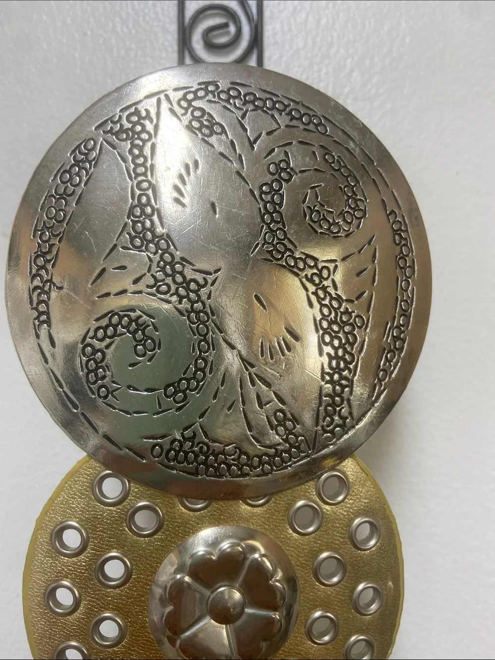 N/A vintage gold